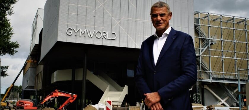 Jerry van der Ziel draagt voorzitterschap over